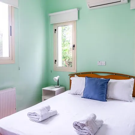 Deja Blue By Ezoria Villa *