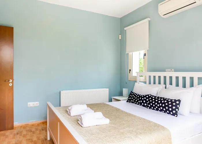 Vila Deja Blue By Ezoria