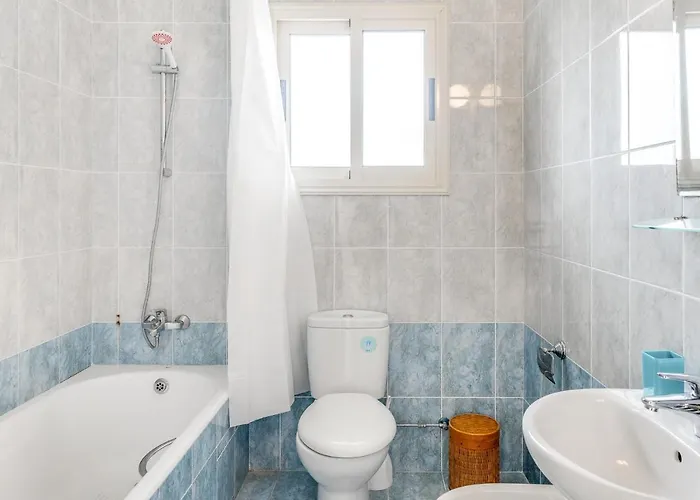 Deja Blue By Ezoria Vila *