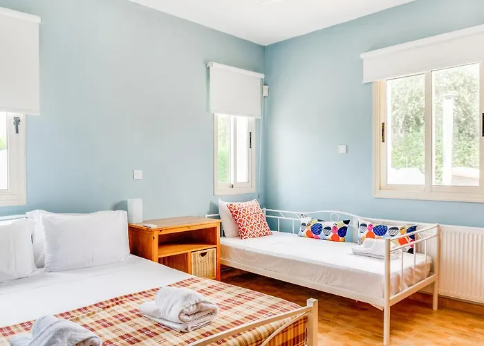 Deja Blue By Ezoria Coral Bay