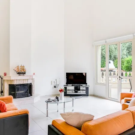 Deja Blue By Ezoria Villa *