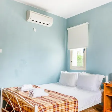 Deja Blue By Ezoria Villa *